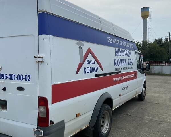 Белый Форд Транзит, объемом двигателя 2.4 л и пробегом 375 тыс. км за 8500 $, фото 3 на Automoto.ua