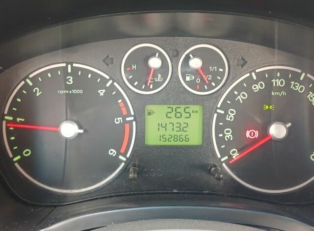 Белый Форд Транзит, объемом двигателя 1.8 л и пробегом 153 тыс. км за 5800 $, фото 15 на Automoto.ua