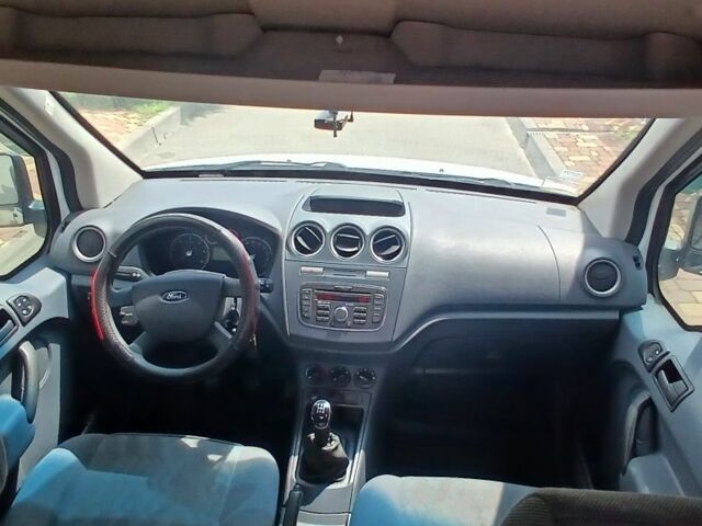 Белый Форд Транзит, объемом двигателя 1.8 л и пробегом 153 тыс. км за 5800 $, фото 8 на Automoto.ua