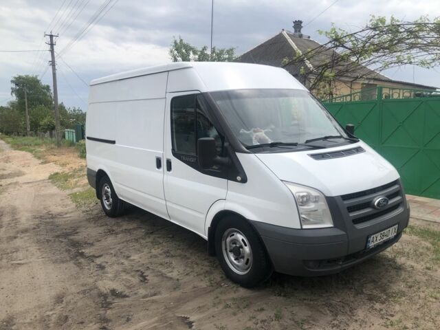 Белый Форд Транзит, объемом двигателя 2.2 л и пробегом 285 тыс. км за 10500 $, фото 1 на Automoto.ua