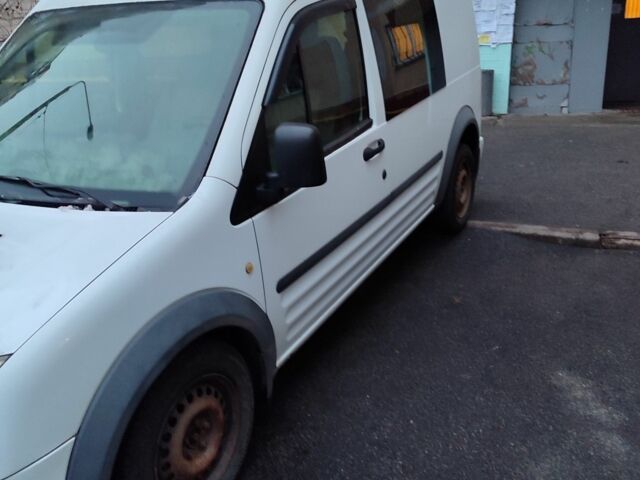 Білий Форд Транзит, об'ємом двигуна 1.8 л та пробігом 230 тис. км за 5847 $, фото 1 на Automoto.ua