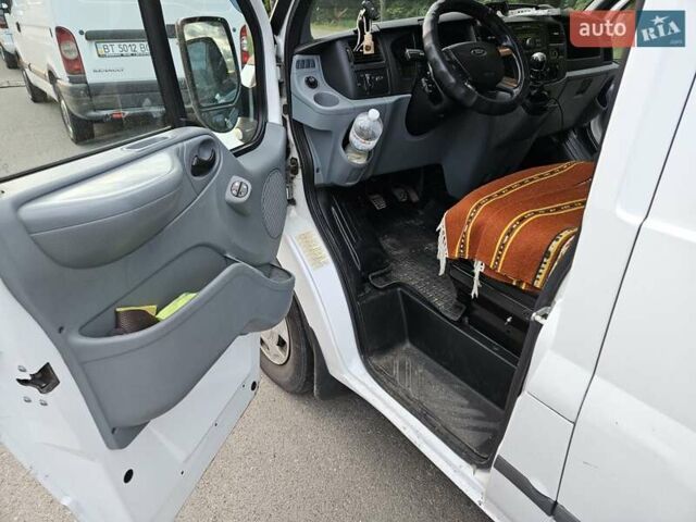 Белый Форд Транзит, объемом двигателя 2.4 л и пробегом 325 тыс. км за 7700 $, фото 7 на Automoto.ua