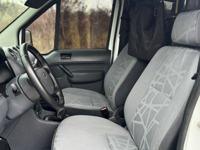 Білий Форд Транзит, об'ємом двигуна 1.8 л та пробігом 370 тис. км за 4800 $, фото 12 на Automoto.ua