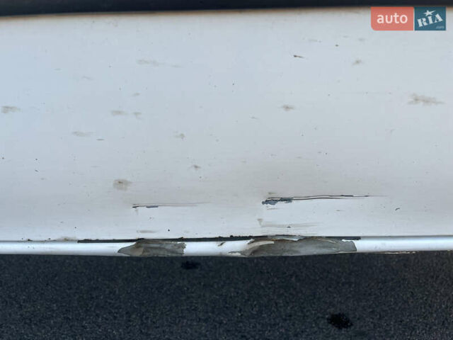 Белый Форд Транзит, объемом двигателя 2.2 л и пробегом 307 тыс. км за 8200 $, фото 22 на Automoto.ua