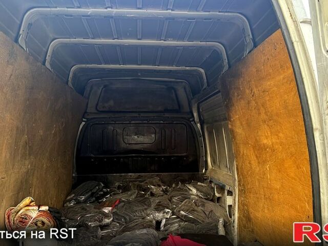 Білий Форд Транзит, об'ємом двигуна 2.2 л та пробігом 320 тис. км за 3900 $, фото 7 на Automoto.ua