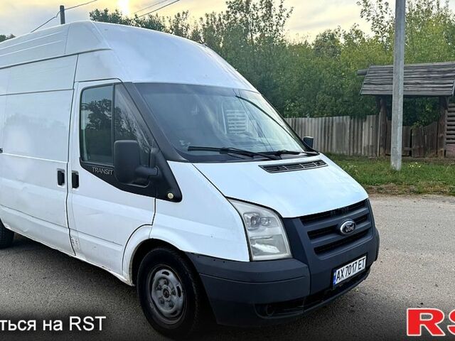 Білий Форд Транзит, об'ємом двигуна 2.2 л та пробігом 320 тис. км за 3900 $, фото 3 на Automoto.ua