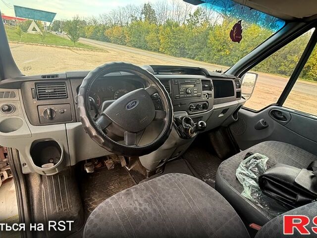 Білий Форд Транзит, об'ємом двигуна 2.2 л та пробігом 320 тис. км за 3900 $, фото 8 на Automoto.ua