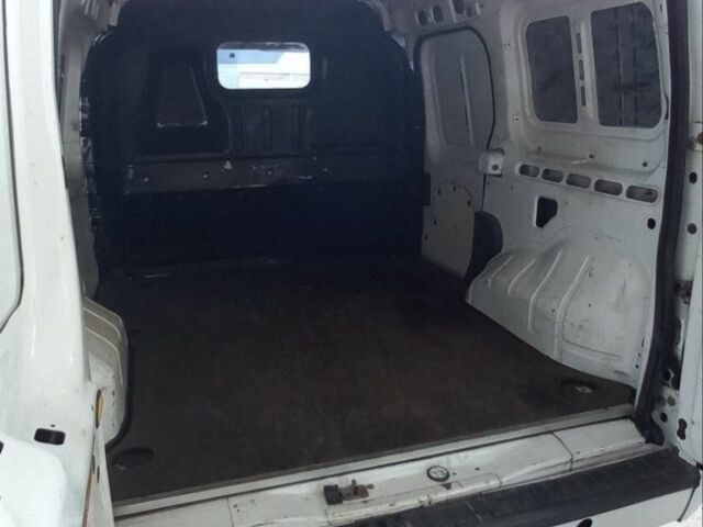 Белый Форд Транзит, объемом двигателя 1.8 л и пробегом 220 тыс. км за 5200 $, фото 7 на Automoto.ua