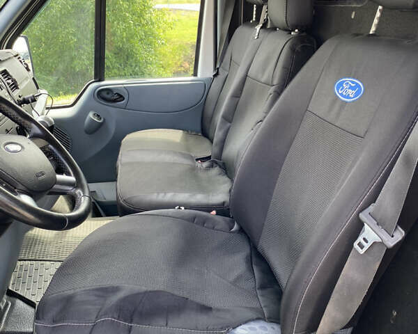 Белый Форд Транзит, объемом двигателя 2.2 л и пробегом 307 тыс. км за 8200 $, фото 14 на Automoto.ua