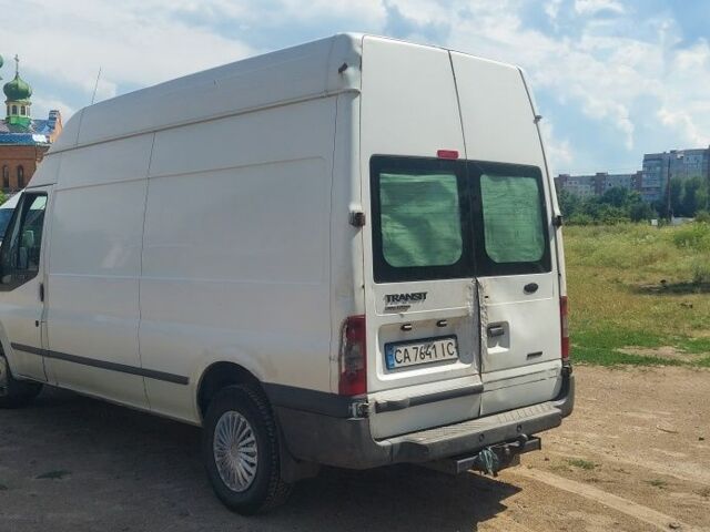 Білий Форд Транзит, об'ємом двигуна 2.2 л та пробігом 430 тис. км за 7500 $, фото 3 на Automoto.ua
