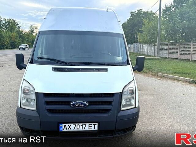 Білий Форд Транзит, об'ємом двигуна 2.2 л та пробігом 320 тис. км за 3900 $, фото 1 на Automoto.ua