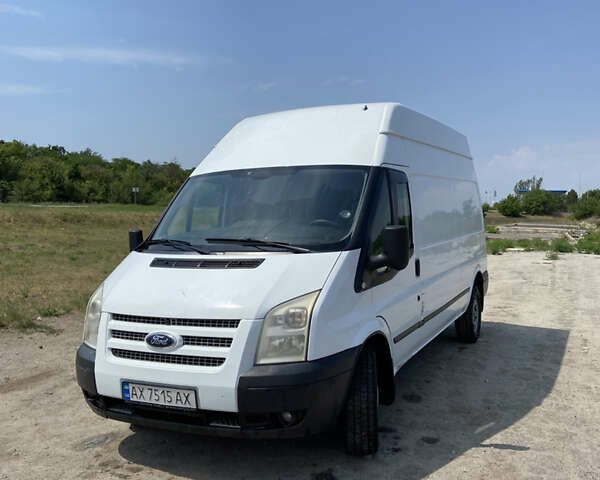 Білий Форд Транзит, об'ємом двигуна 2.2 л та пробігом 290 тис. км за 8900 $, фото 1 на Automoto.ua