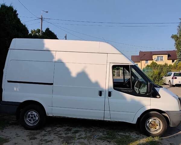 Білий Форд Транзит, об'ємом двигуна 2.2 л та пробігом 303 тис. км за 7000 $, фото 3 на Automoto.ua