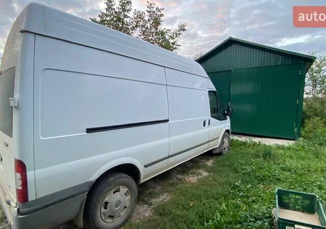Белый Форд Транзит, объемом двигателя 2.2 л и пробегом 186 тыс. км за 12400 $, фото 2 на Automoto.ua