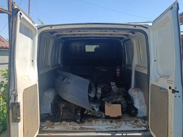 Белый Форд Транзит, объемом двигателя 2.2 л и пробегом 380 тыс. км за 3500 $, фото 8 на Automoto.ua