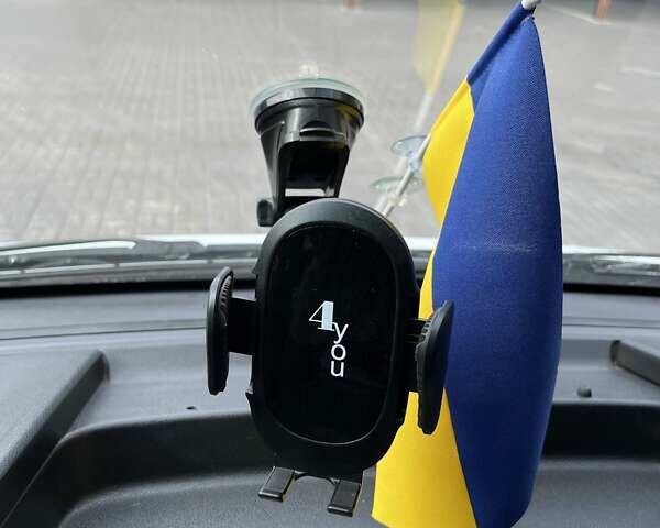 Білий Форд Транзит, об'ємом двигуна 2.2 л та пробігом 362 тис. км за 13850 $, фото 19 на Automoto.ua