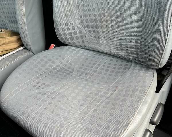 Білий Форд Транзит, об'ємом двигуна 2.2 л та пробігом 362 тис. км за 13850 $, фото 17 на Automoto.ua