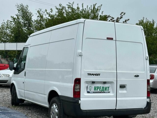 Белый Форд Транзит, объемом двигателя 2.2 л и пробегом 320 тыс. км за 8400 $, фото 4 на Automoto.ua