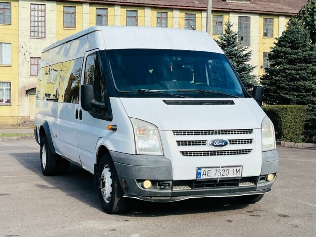 Белый Форд Транзит, объемом двигателя 2.2 л и пробегом 300 тыс. км за 9999 $, фото 11 на Automoto.ua