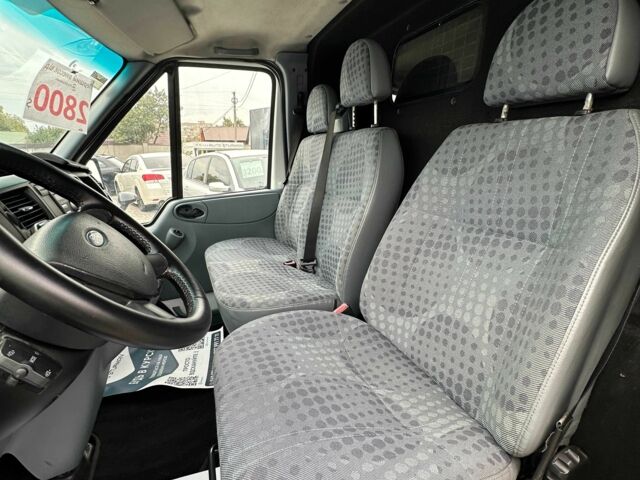 Білий Форд Транзит, об'ємом двигуна 2.2 л та пробігом 320 тис. км за 8000 $, фото 12 на Automoto.ua