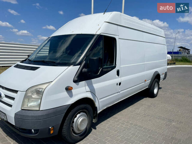Белый Форд Транзит, объемом двигателя 2.2 л и пробегом 100 тыс. км за 12000 $, фото 1 на Automoto.ua