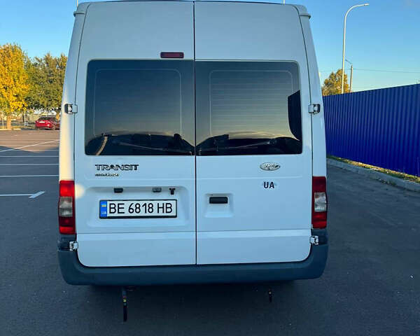Білий Форд Транзит, об'ємом двигуна 2.2 л та пробігом 290 тис. км за 9500 $, фото 2 на Automoto.ua
