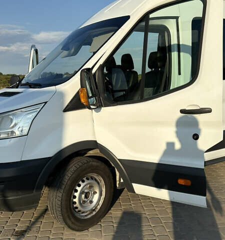 Белый Форд Транзит, объемом двигателя 2.2 л и пробегом 240 тыс. км за 12700 $, фото 15 на Automoto.ua
