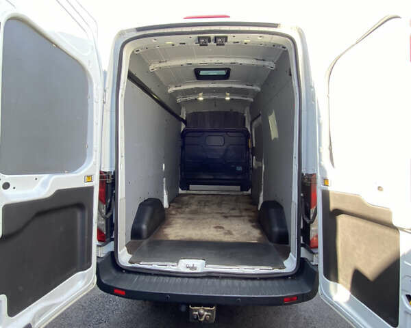 Белый Форд Транзит, объемом двигателя 2.2 л и пробегом 326 тыс. км за 12999 $, фото 14 на Automoto.ua