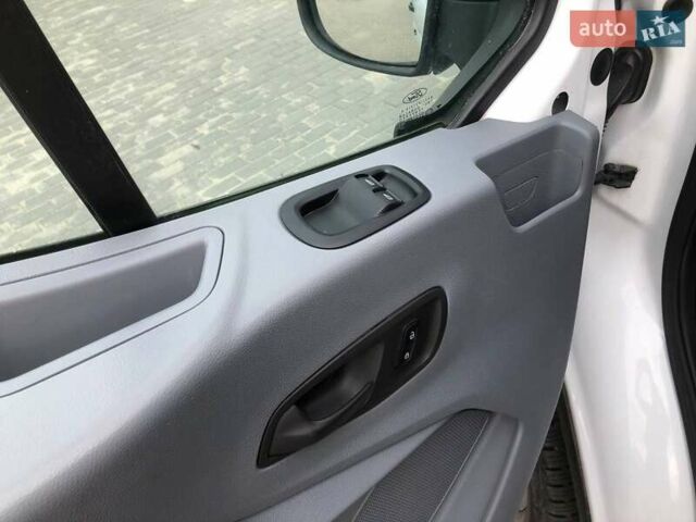 Білий Форд Транзит, об'ємом двигуна 2.2 л та пробігом 242 тис. км за 13700 $, фото 18 на Automoto.ua