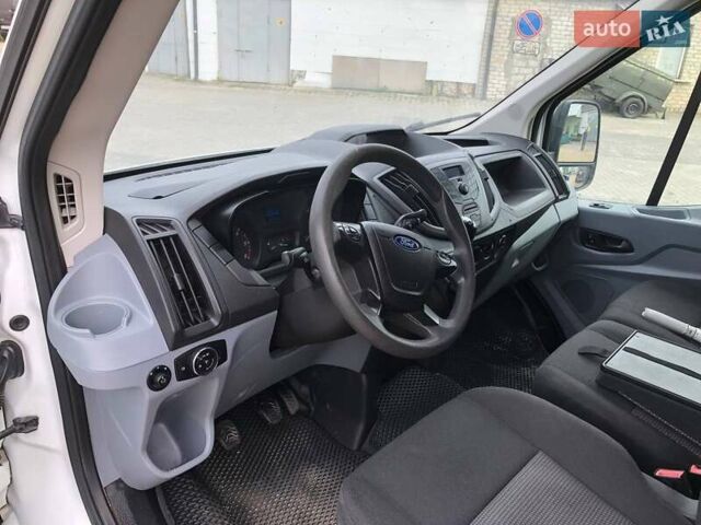 Білий Форд Транзит, об'ємом двигуна 2.2 л та пробігом 242 тис. км за 13700 $, фото 16 на Automoto.ua