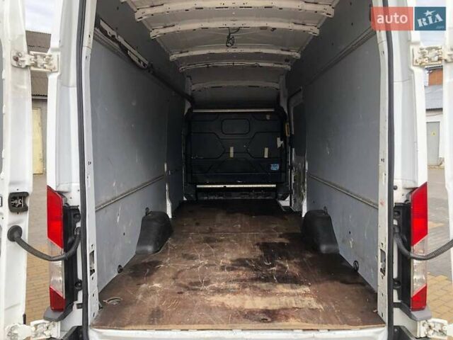 Білий Форд Транзит, об'ємом двигуна 2.2 л та пробігом 242 тис. км за 13700 $, фото 7 на Automoto.ua