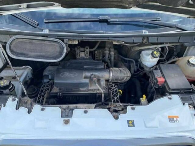 Білий Форд Транзит, об'ємом двигуна 2.2 л та пробігом 340 тис. км за 10300 $, фото 2 на Automoto.ua