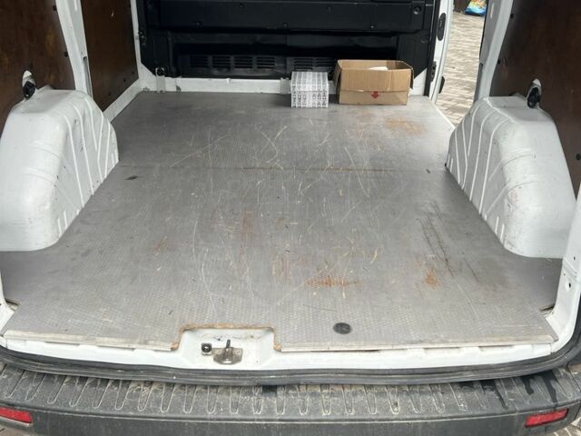 Белый Форд Транзит, объемом двигателя 0 л и пробегом 295 тыс. км за 250 $, фото 2 на Automoto.ua