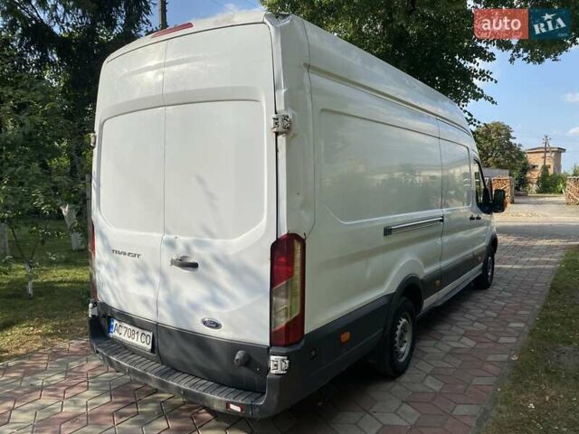 Белый Форд Транзит, объемом двигателя 2.2 л и пробегом 440 тыс. км за 10900 $, фото 5 на Automoto.ua