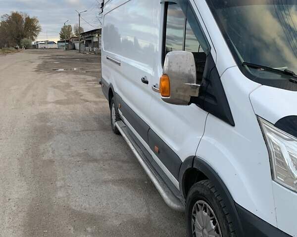 Белый Форд Транзит, объемом двигателя 2.2 л и пробегом 407 тыс. км за 12450 $, фото 8 на Automoto.ua