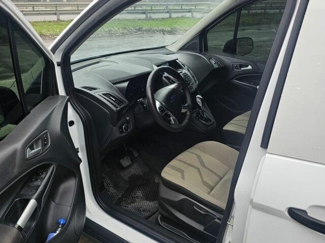 Белый Форд Транзит, объемом двигателя 2.5 л и пробегом 280 тыс. км за 7999 $, фото 7 на Automoto.ua