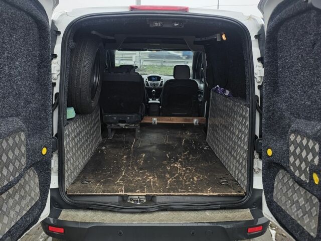 Белый Форд Транзит, объемом двигателя 2.5 л и пробегом 280 тыс. км за 7999 $, фото 6 на Automoto.ua