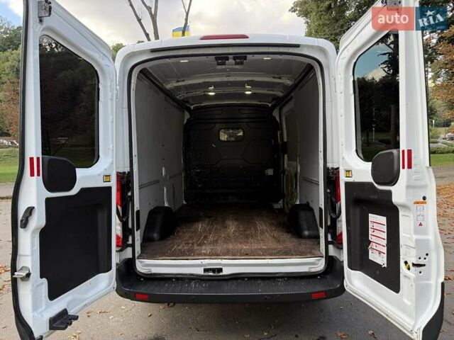 Білий Форд Транзит, об'ємом двигуна 2.2 л та пробігом 268 тис. км за 11350 $, фото 14 на Automoto.ua