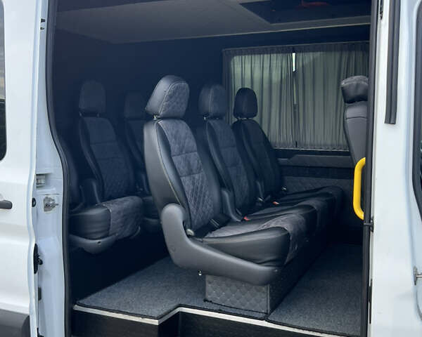 Белый Форд Транзит, объемом двигателя 2.2 л и пробегом 466 тыс. км за 12500 $, фото 36 на Automoto.ua