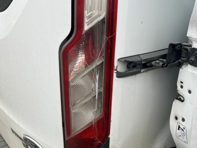 Белый Форд Транзит, объемом двигателя 0 л и пробегом 295 тыс. км за 250 $, фото 7 на Automoto.ua