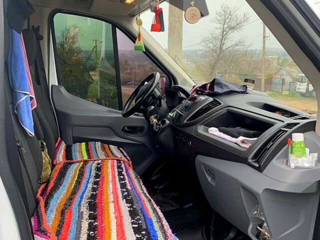 Білий Форд Транзит, об'ємом двигуна 2.2 л та пробігом 281 тис. км за 12500 $, фото 3 на Automoto.ua