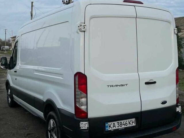 Білий Форд Транзит, об'ємом двигуна 2.2 л та пробігом 340 тис. км за 10300 $, фото 1 на Automoto.ua