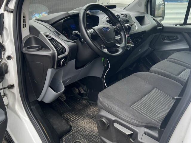 Белый Форд Транзит, объемом двигателя 0 л и пробегом 295 тыс. км за 250 $, фото 3 на Automoto.ua