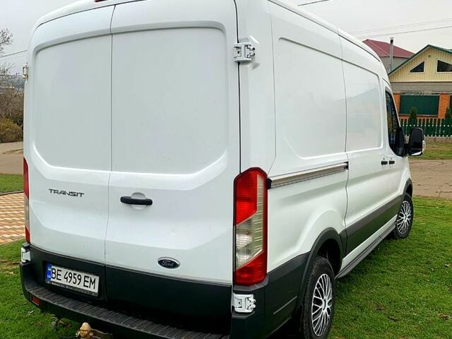 Белый Форд Транзит, объемом двигателя 2.2 л и пробегом 281 тыс. км за 12500 $, фото 7 на Automoto.ua