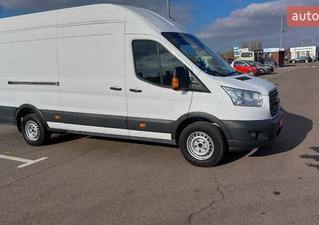 Белый Форд Транзит, объемом двигателя 2.2 л и пробегом 153 тыс. км за 18700 $, фото 4 на Automoto.ua