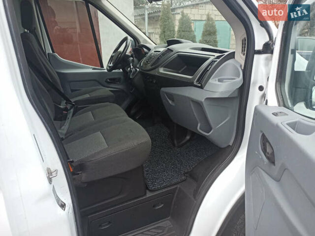 Білий Форд Транзит, об'ємом двигуна 2 л та пробігом 200 тис. км за 16700 $, фото 21 на Automoto.ua