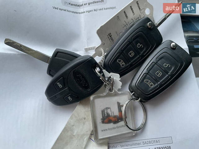 Білий Форд Транзит, об'ємом двигуна 2 л та пробігом 125 тис. км за 19600 $, фото 95 на Automoto.ua