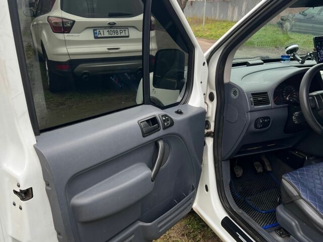 Білий Форд Транзит, об'ємом двигуна 1.5 л та пробігом 283 тис. км за 4649 $, фото 7 на Automoto.ua