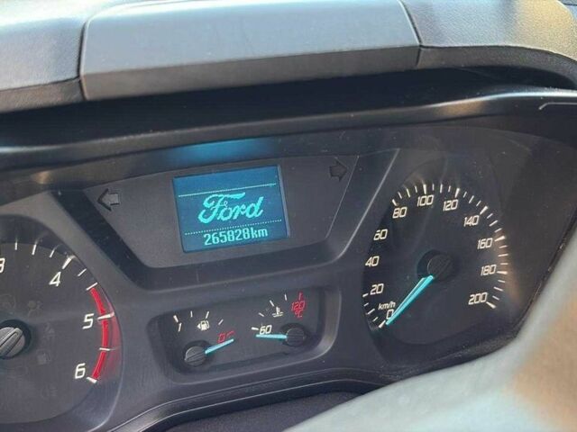 Белый Форд Транзит, объемом двигателя 2 л и пробегом 265 тыс. км за 3200 $, фото 4 на Automoto.ua