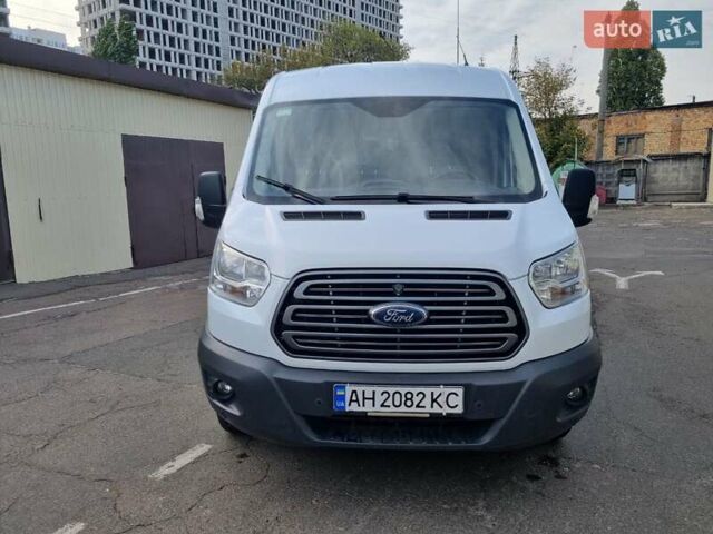 Белый Форд Транзит, объемом двигателя 2.2 л и пробегом 175 тыс. км за 15000 $, фото 2 на Automoto.ua